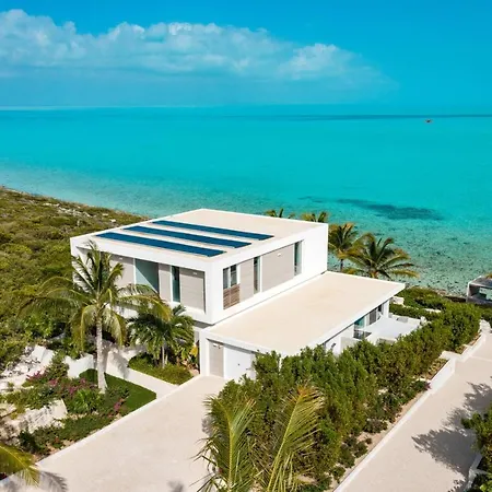 Ocean Dream 5 Bedroom Villa Aqua